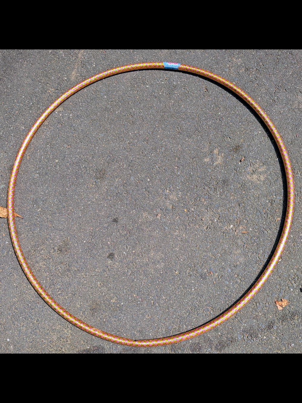 Kids Colorful Gold Hula Hoop - Lightweight Fun for Playtime